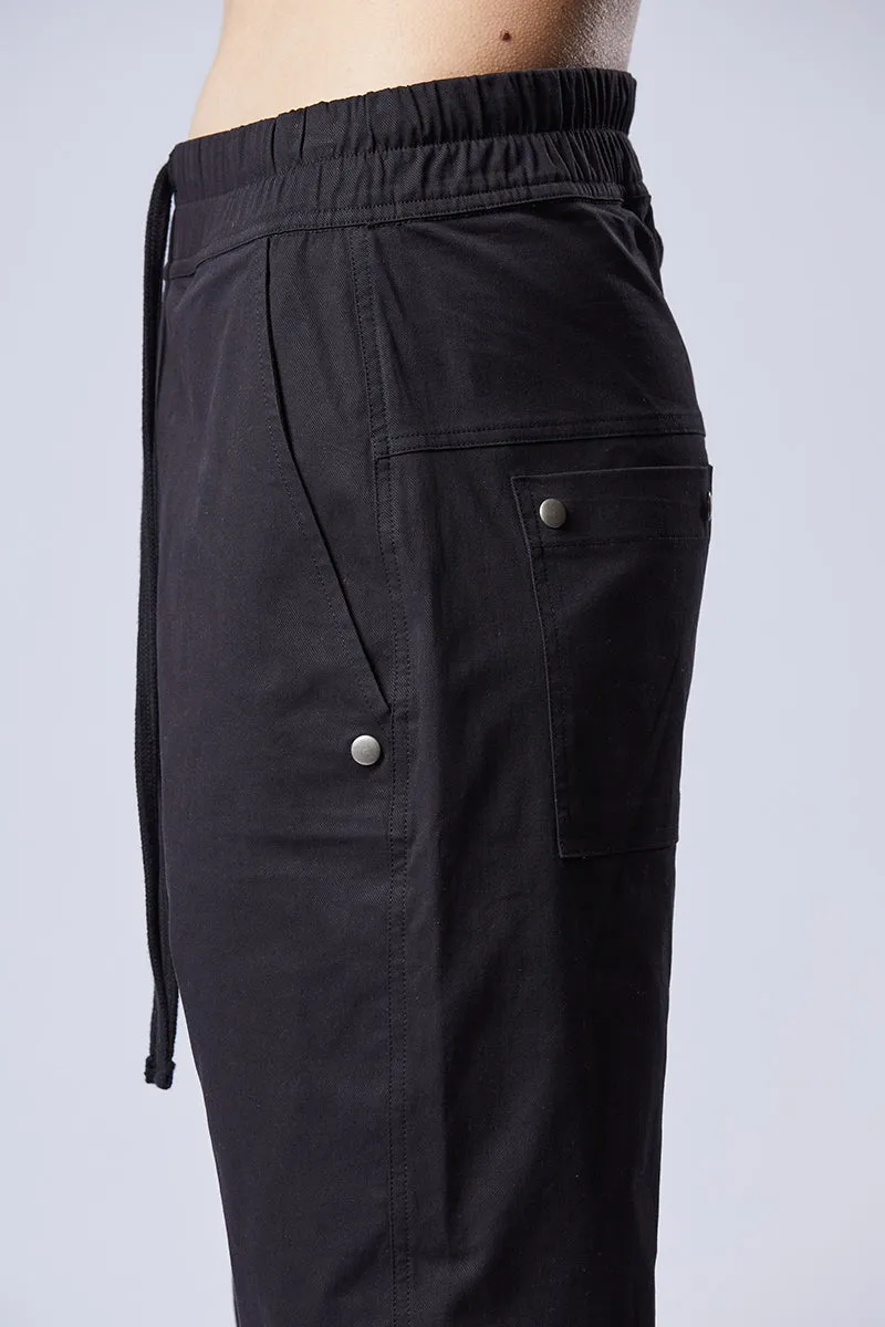 BLACK RELAXED FIT CROPPED PANTS