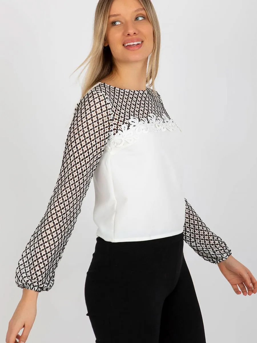 Blouse model 176737 Lakerta