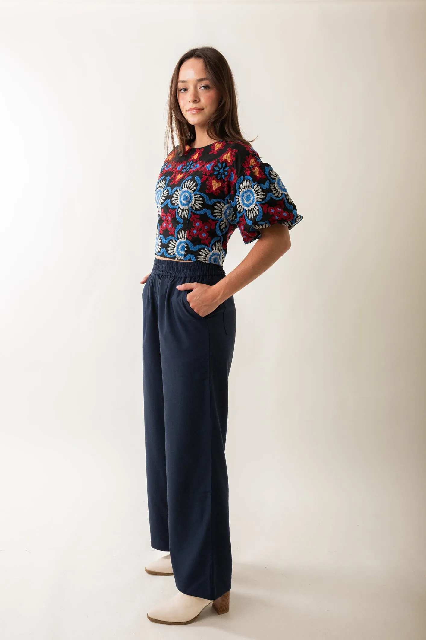Cascade Relaxed Pant in Navy