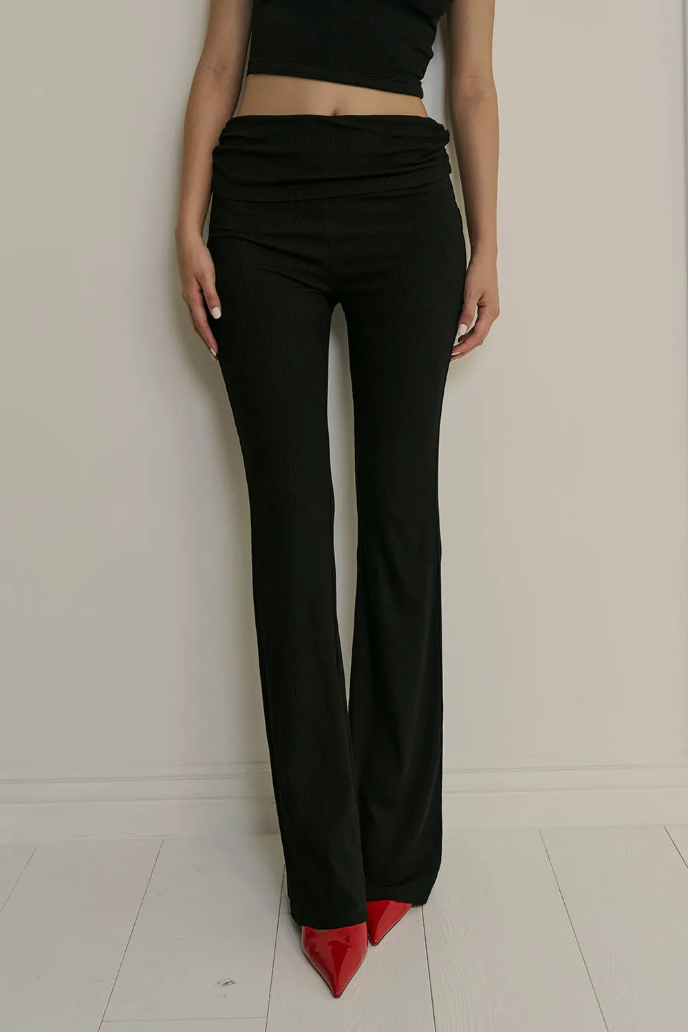 一見鍾情羅紋翻腰長褲<br>Elegant Rib Knit High Waist Pants