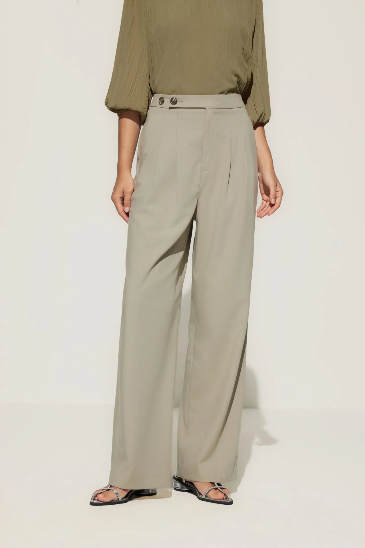 Relaxed Straight Leg Casual Pants
