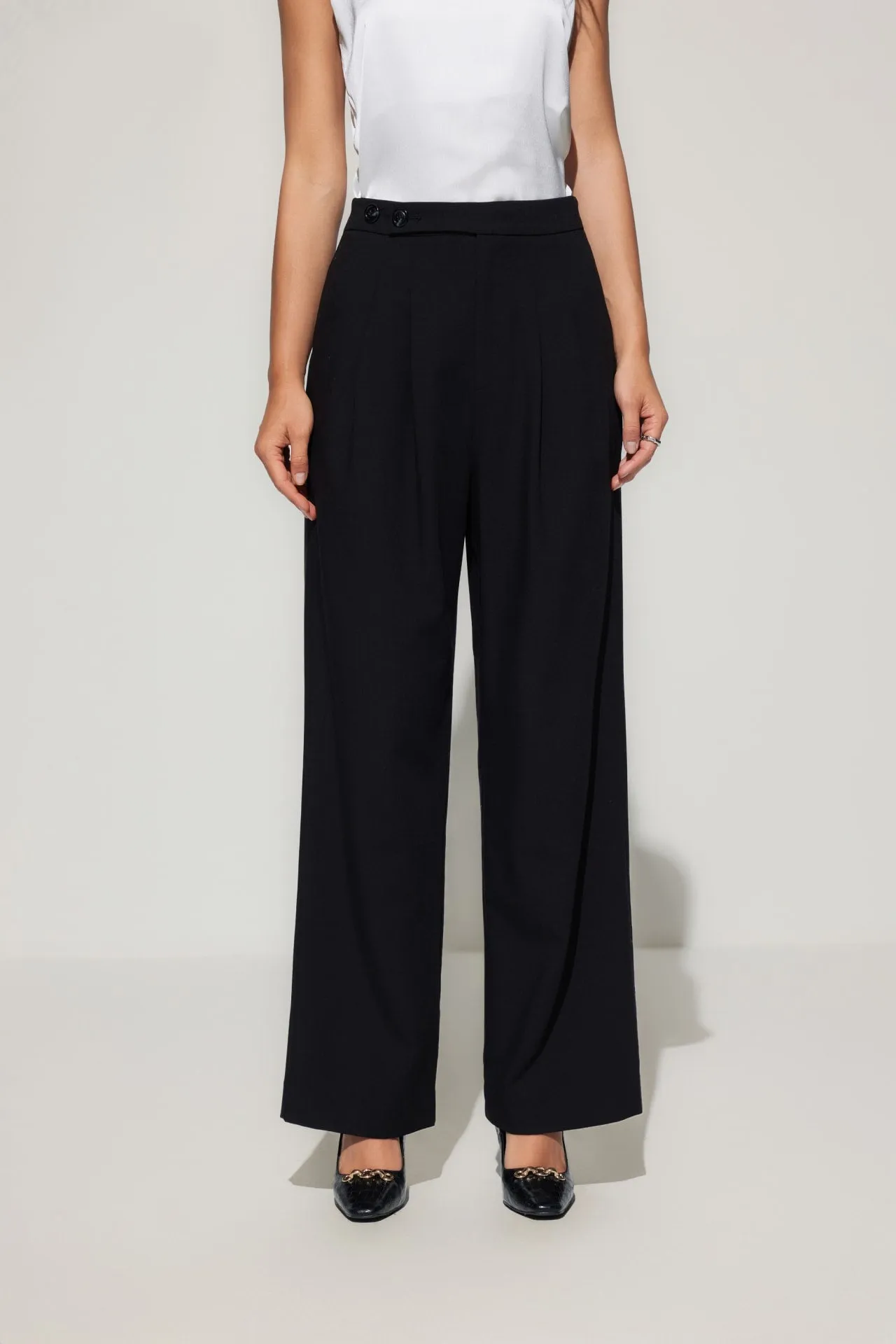 Relaxed Straight Leg Casual Pants